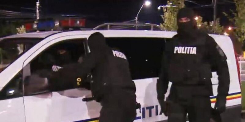 Încăierare în plină stradă la Fieni În urma cercetărilor efectuate de polițiștii din cadrul Poliției Orașului Fieni, sub coordonarea unui procuror de la Parchetul