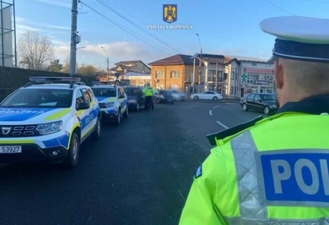  Polițiștii din cadrul Secției nr. 10 Poliție Rurală Petrești au oprit pentru control, pe raza localității, un autoturism condus de un tânăr de 19 ani, din Petrești.