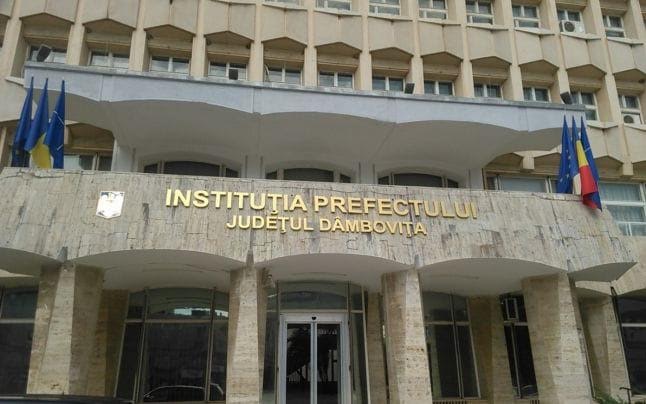 Formarea continuă a funcționarilor publici este crucială pentru asigurarea unei administrări eficiente, transparente și orientate către rezultate în cadrul instituțiilor publice.