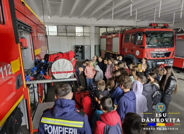 ”Săptămâna verde” a debutat   la I.S.U. „BASARAB I” DÂMBOVIŢA, cu vizita celor aproximativ 40 de preșcolari și elevi dâmboviţeni