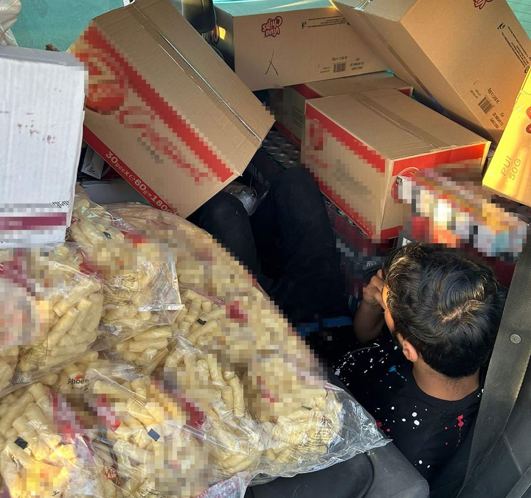 Tânăr ascuns printre saci cu pufuleți, vroia să plece la muncă în străinătate