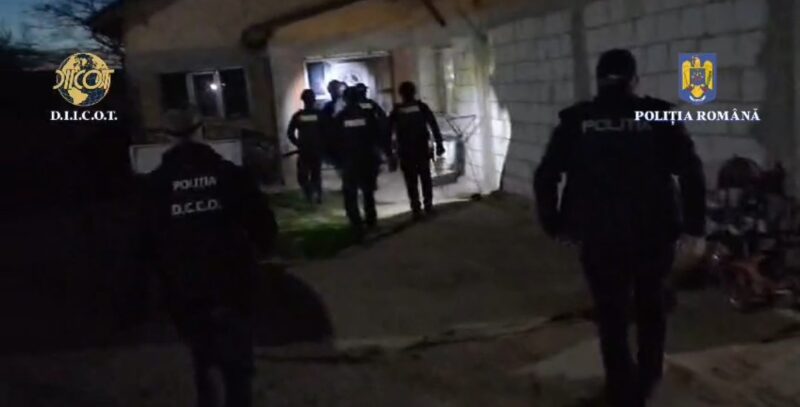 Miercuri, 3 aprilie 2024, polițiștii Serviciului de Combatere a Criminalității Organizate Dâmbovița, împreună cu procurorii D.I.I.C.O.T
