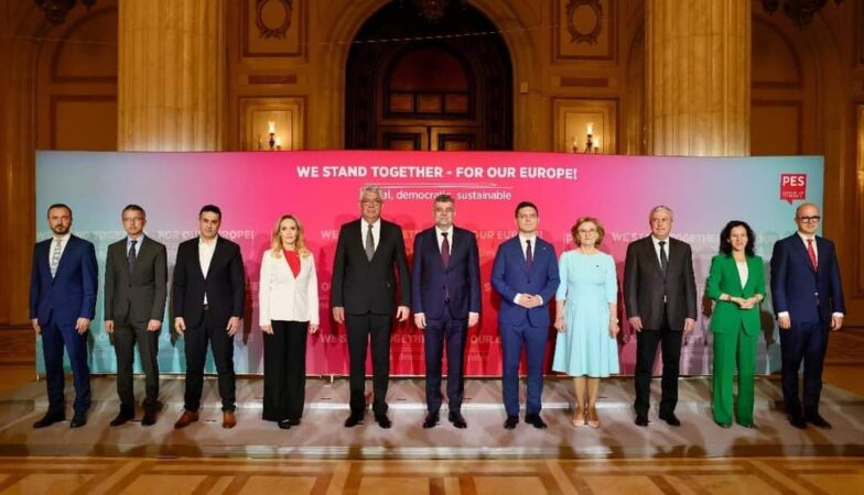 Premierul Marcel Ciolacu, miniștrii social-democrați,europarlamentarul și coordonatorul PES activists România