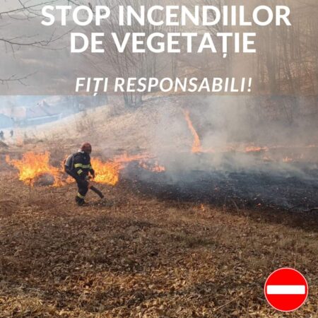 Având în vedere creșterea semnificativă a incendiilor de vegetație uscată din ultima perioadă, cauzate de utilizarea focului deschis pentru igienizarea terenurilor fără respectarea măsurilor de apărare împotriva incendiilor și ținând cont de faptul că, zilele acestea, județul Dâmbovița s-a aflat sub incidența unor avertizări meteorologice de vânt dorim să vă reamintim faptul că este obligatoriu să respectați normele privind protecția mediului care interzic arderea vegetației uscate. Nerespectarea acestor reguli poate duce la reducerea cuantumului subvențiilor acordate de către APIA. Încălcarea prevederilor legale privind arderea miriștilor, turbăriilor, litierelor pădurii, stufului, tufărișurilor sau vegetației ierboase constituie o contravenție și se sancționează cu amendă între 7.500 lei și 15.000 lei pentru persoane fizice, respectiv între 50.000 lei și 100.000 lei pentru persoane juridice. Vă reamintim principalele reguli și măsuri de prevenire a incendiilor pe care trebuie să le cunoaşteţi şi să le respectaţi: -nu utilizați focul deschis în zonele cu vegetație uscată, la distanțe mai mici de 40 m față de locurile cu pericol de explozie: gaze și lichide combustibile, vapori inflamabili, explozivi etc, respectiv 10 m față de materiale combustibile: lemn, hârtie, textile, bitum etc, fără a-l supraveghea și asigura prin măsuri corespunzătoare; -nu aruncați țigările nestinse în apropierea vegetației uscate; -restricționați orice activitate din care ar putea rezulta producerea unui incendiu; -nu lăsați copiii nesupravegheați, cu mijloace ce pot produce aprinderea (chibrituri, brichete.). Nu uitaţi! Printr-un comportament preventiv, protejaţi viaţa, bunurile materiale și mediul înconjurător!
