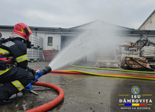 ISU Dâmbovița: Exercițiu de gestionare a situațiilor de urgență cu substanțe periculoase la Doicești Inspectoratul pentru Situaţii de Urgenţă „Basarab I” al judeţului Dâmbovița a organizat și desfăşurat ieri, 23 mai, un exerciţiu de cooperare cu forţe