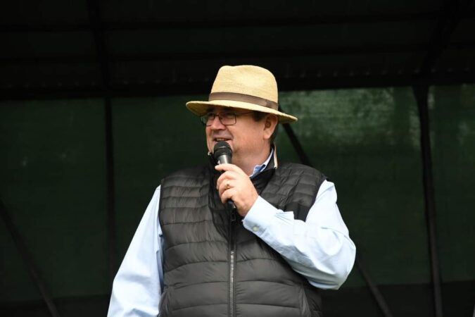 Administrația de la Răcari, va începe construirea unui Centru de colectare prin aport voluntar, marți, 30 aprilie 2024, primarul  Marius Caravețeanu