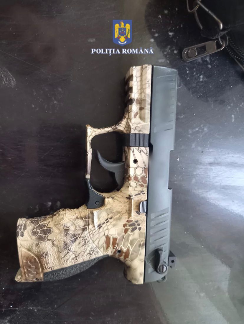 La data 3 mai a.c., polițiștii Serviciului Arme, Explozivi și Substanțe Periculoase, sub coordonarea unui procuror de caz din cadrul