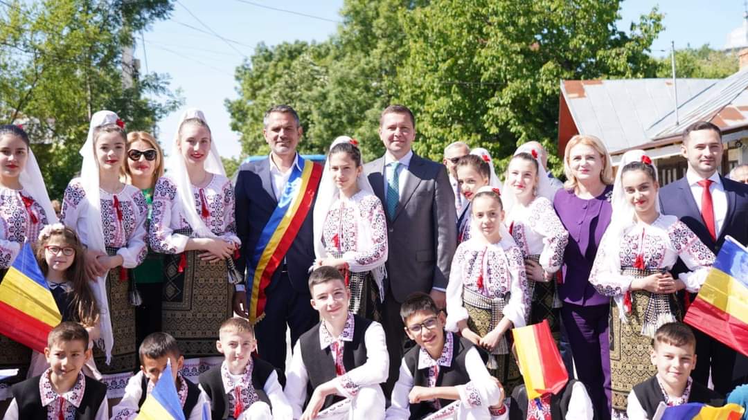 Comunitatea din Dragodana a trăit momente pline de emoție, cu ocazia ceremoniei militare și religioase prin care s-a marcat împlinirea