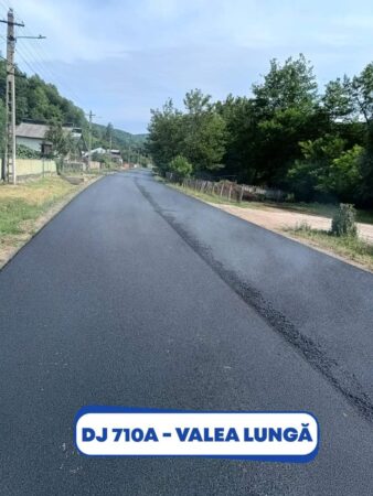 Consiliul Județean Dâmbovița are în plin proces de execuție,  ample lucrări de modernizare a infrastructurii rutiere pe drumurile județene din județ.
