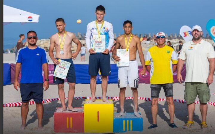 Florin Rudaru aduce prima medalie pentru CS Târgoviște la Campionatul Național de lupte pe plajă Florin Rudaru aduce prima medalie pentru CS Târgoviște la Campionatul Național de lupte pe plajă