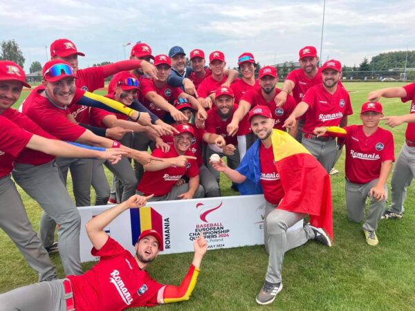 Naționala de baseball a României participă la turneul european de calificare din Kutno Naționala de baseball a României participă la turneul european de calificare din Kutno (Polonia) și a obținut astăzi o primă victorie, împotriva Finlandei