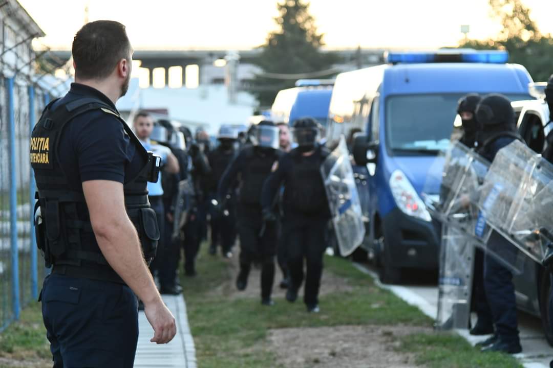 Penitenciarul Mioveni a pledat în campanii de prevenire, a împărtășit povești triste de vieți și decizii greșite luate de tineri sub influența drogurilor.