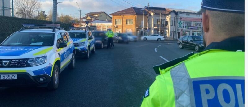 Razie pe drumurile din Dâmbovița Pentru depistarea conducătorilor auto care pun în pericol circulația pe drumurile publice și se urcă la volan sub influența alcoolului sau a unor substanțe psihoactive