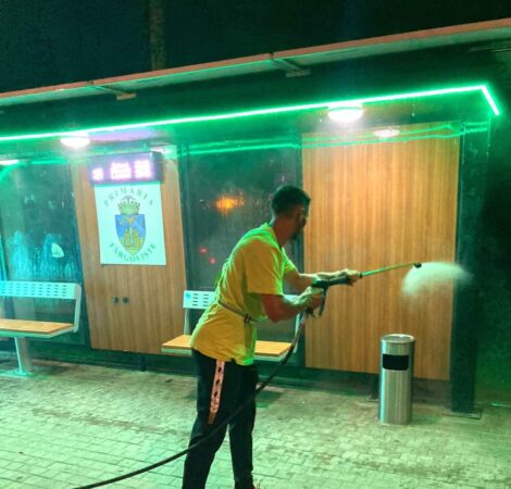 Infrastructura modernă de transport public în municipiul Târgoviște, un pas către confort și sustenabilitate Administrația publică locală din Târgoviște a demarat o amplă acțiune igienizare a stațiilor de călători.