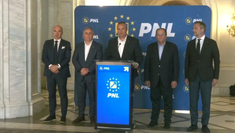 Decizia PNL: alegeri prezidențiale în noiembrie, nu în septembrie PNL a anunțat luni că s-a decis în unanimitate, în cadrul Biroului Politic Național (BPN), să susțină organizarea alegerilor prezidențiale la termen, adică în luna noiembrie.