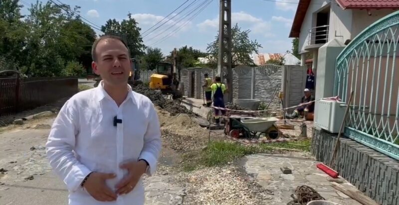 Se lucrează în ritm susținut la investiții majore pentru comuna Răzvad Administrația locală din Răzvad, sub conducerea primarului Emanuel Spătaru, a anunțat progrese semnificative în investițiile de infrastructură din comună.