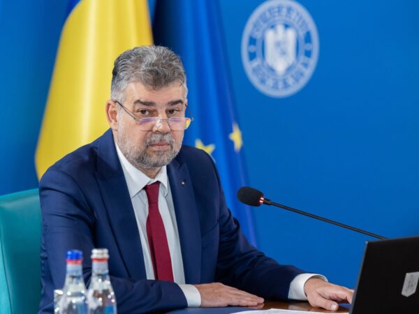  Premierul Marcel Ciolacu a pus capăt declarațiilor și inițiativelor fiscale hazardate ale ministrului Finanțelor, subliniind importanța consultărilor publice înainte de a lua decizii fiscale. 