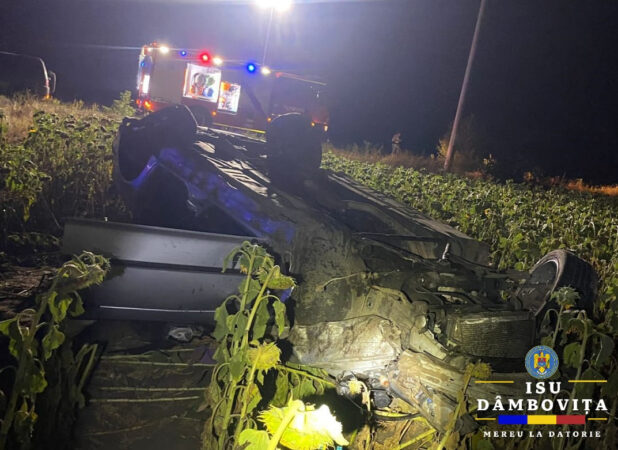 Polițiștii din cadrul Poliției Orașului Găești au fost alertați cu privire la producerea unui accident rutier în comuna Șelaru.