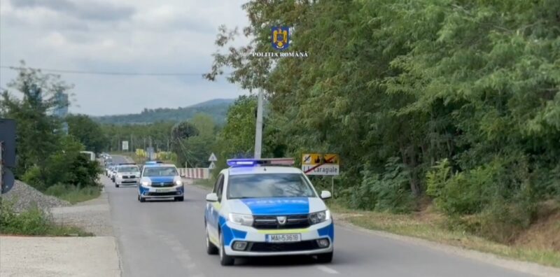Razie în comuna dâmbovițeană I. L. Caragiale Pe parcursul zilei de ieri, în intervalul orar 17:00 – 20:00, polițiștii dâmbovițeni au organizat o razie cu efective mărite pe raza comunei I. L. Caragiale