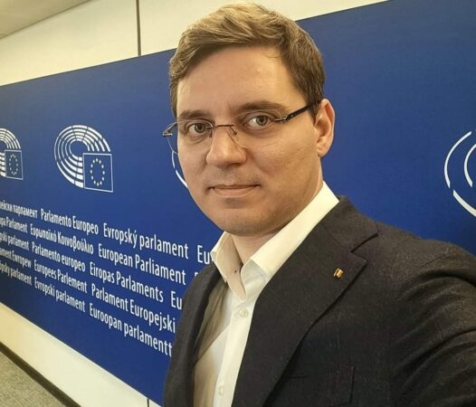 Vicepreședintele Parlamentului European, Victor Negrescu, a solicitat aderarea completă a României la spațiul Schengen și subvenții mai mari pentru fermieri Vicepreședintele Parlamentului European, Victor Negrescu, a solicitat președintelui Comisiei Europene, Ursula von der Leyen