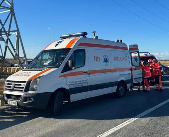 Au văzut moartea cu ochii Ieri, 26 august a.c., polițiștii din cadrul Poliției Orașului Titu au fost sesizați prin SNUAU 112 cu privire la faptul că, la intersecția DN 7 Serdanu