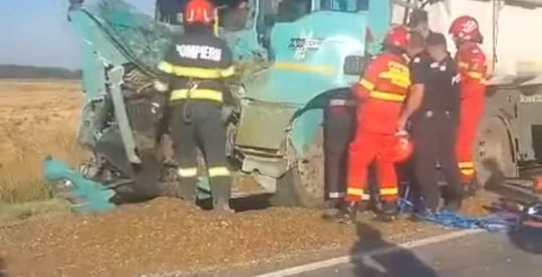 Polițiștii din cadrul Poliției Orașului Răcari au fost sesizați prin SNUAU 112 cu privire la producerea unui accident rutier pe raza comunei Conțești.