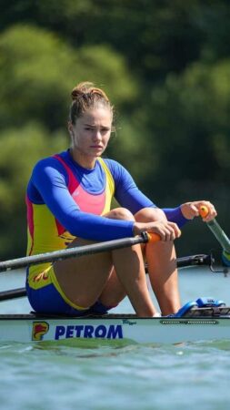 România este pe locul 1 în clasamentul general pe medalii la Campionatele Mondiale de Canotaj 2024 România este pe locul 1 în clasamentul general pe medalii la Campionatele Mondiale de Canotaj 2024 din St. Catharines, Canada.