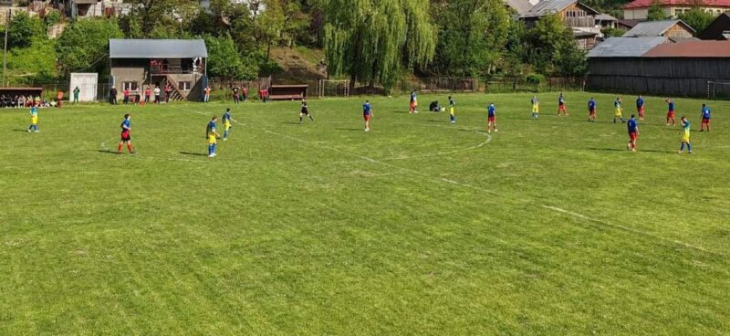 Liga 6:17 cluburi sunt înscrise până în prezent pentru un sezon plin de promisiuni 17 cluburi s-au înscris în noua ediție a Ligii 6 din fotbalul dâmbovițean. Termenul limită pentru înscrieri este 8 august.