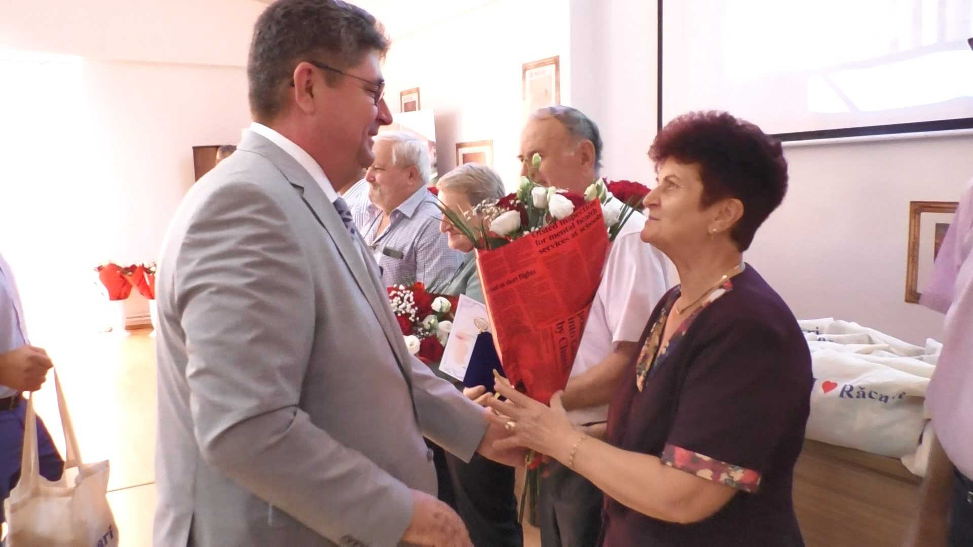 Orașul Răcari a fost în sărbătoare, comunitatea a sărbătorit într-un cadru festiv.