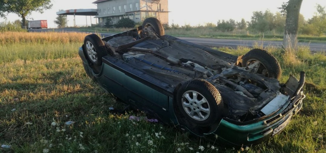 În dimineața zilei de 5 august, un accident rutier a avut loc în localitatea Lazuri, fiind implicat un singur autoturism. Potrivit informațiilor