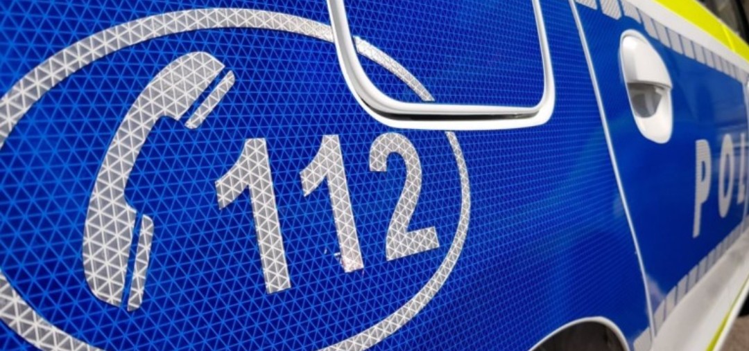 O femeie a inițiat un apel la SNUAU 112, comunicând ”Alo! Bună seara!„, ulterior, apelul fiind întrerupt, fără a mai putea fi contactată femeia.