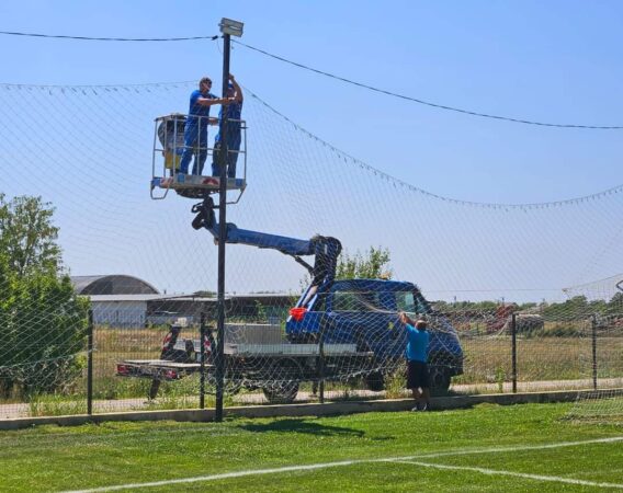 Stadioanele dâmbovițene de Liga 4, Liga 5 și Liga 6 sunt în plin proces de omologare Comișani, Hăbeni, Rățoaia, Băleni, Dobra și Cojasca a fost un traseu bifat de Comisia de evaluare și certificarea în vederea participării în campionatele județene.