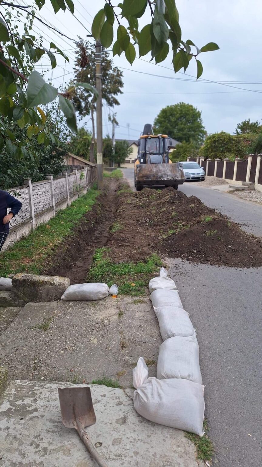 Județul Dâmbovița rămâne sub COD GALBEN de PLOI ,în intervale scurte de timp și prin acumulare cantitățile de apă vor fi de 50...70 l/mp.