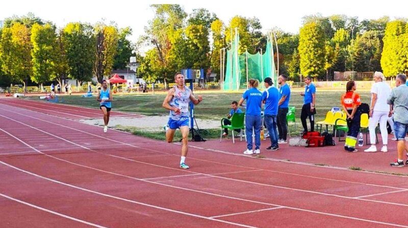 Atleții veterani de la CS Târgoviște au obținut rezultate remarcabile la Campionatul Național – Masters în aer liber Atleții veterani de la CS Târgoviște au obținut rezultate remarcabile la Campionatul Național – Masters în aer liber, desfășurat la stadionul
