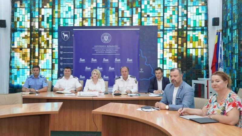 Prefectul județului Dâmbovița, Claudia Gilia, a subliniat importanța colaborării între instituțiile responsabile pentru a asigura un început