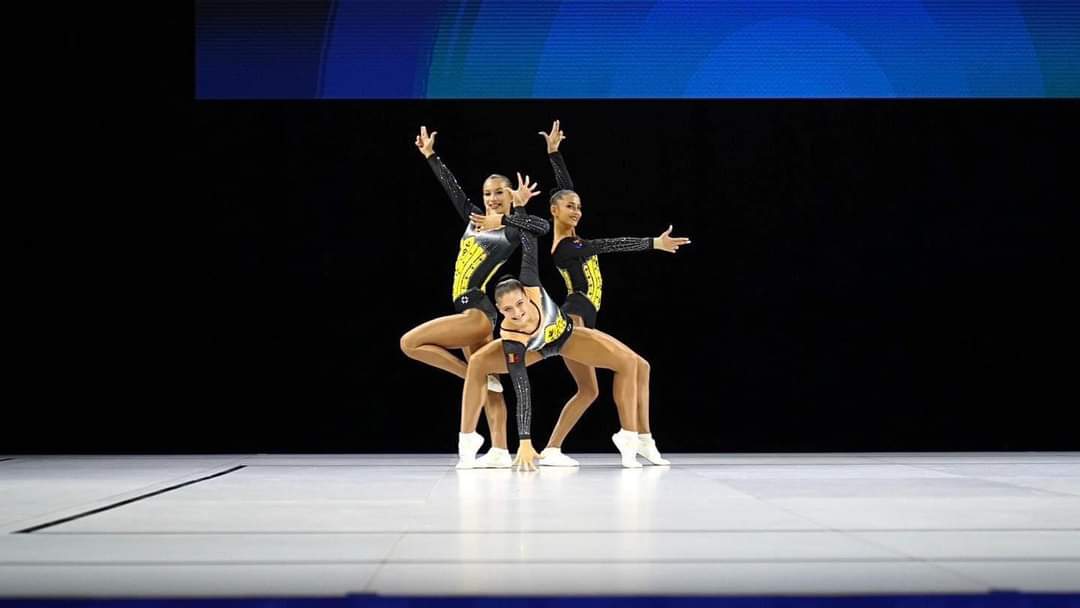România a strălucit la prima ediție a Campionatelor Mondiale pentru juniori la gimnastică aerobică, obținând trei medalii de excepție și demonstrând încă o dată talentul și abilitatea remarcabilă a sportivilor săi.