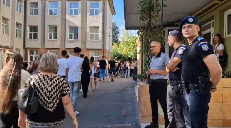 Jandarmeria Dâmbovița a transmis un mesaj de încurajare și asigurare a siguranței pentru noul an școlar. Într-o declarație oficială, reprezentanții Jandarmeriei