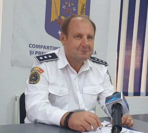 Polțiștii din Dâmbovița pun în funcțiune de astăzi, monitorizarea electronică cu brățară a agresorilor Începând cu data de 1 octombrie 2024, polițiștii din județul Dâmbovița or folosi noul sistem de monitorizare electronică destinat persoanelor