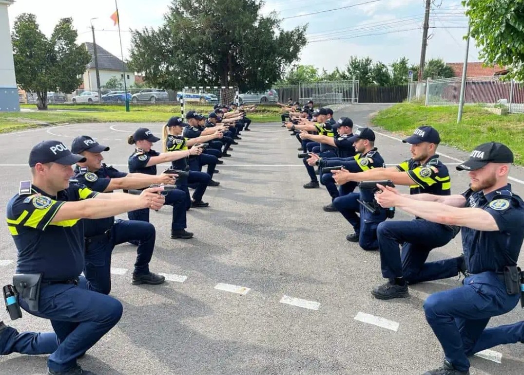 În perioada octombrie - decembrie 2024, se organizează o nouă sesiune de admitere în cele 2 unități de învățământ postliceal ale Poliției Române