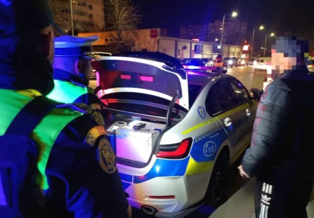 În ultimele 48 de ore, polițiștii din cadrul Inspectoratului de Poliție Județean Dâmbovița au desfășurat activități specifice