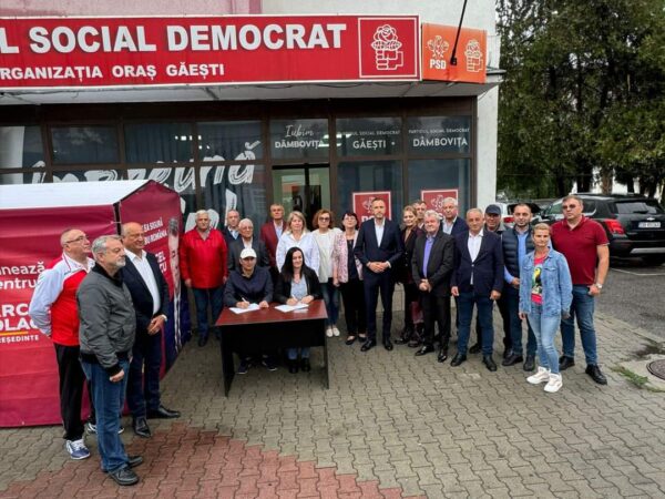 În  tot județul Dâmbovița, Organizația PSD a început campania de strângere de semnături pentru susținerea candidatului Marcel Ciolacu la funcția de președinte al României.