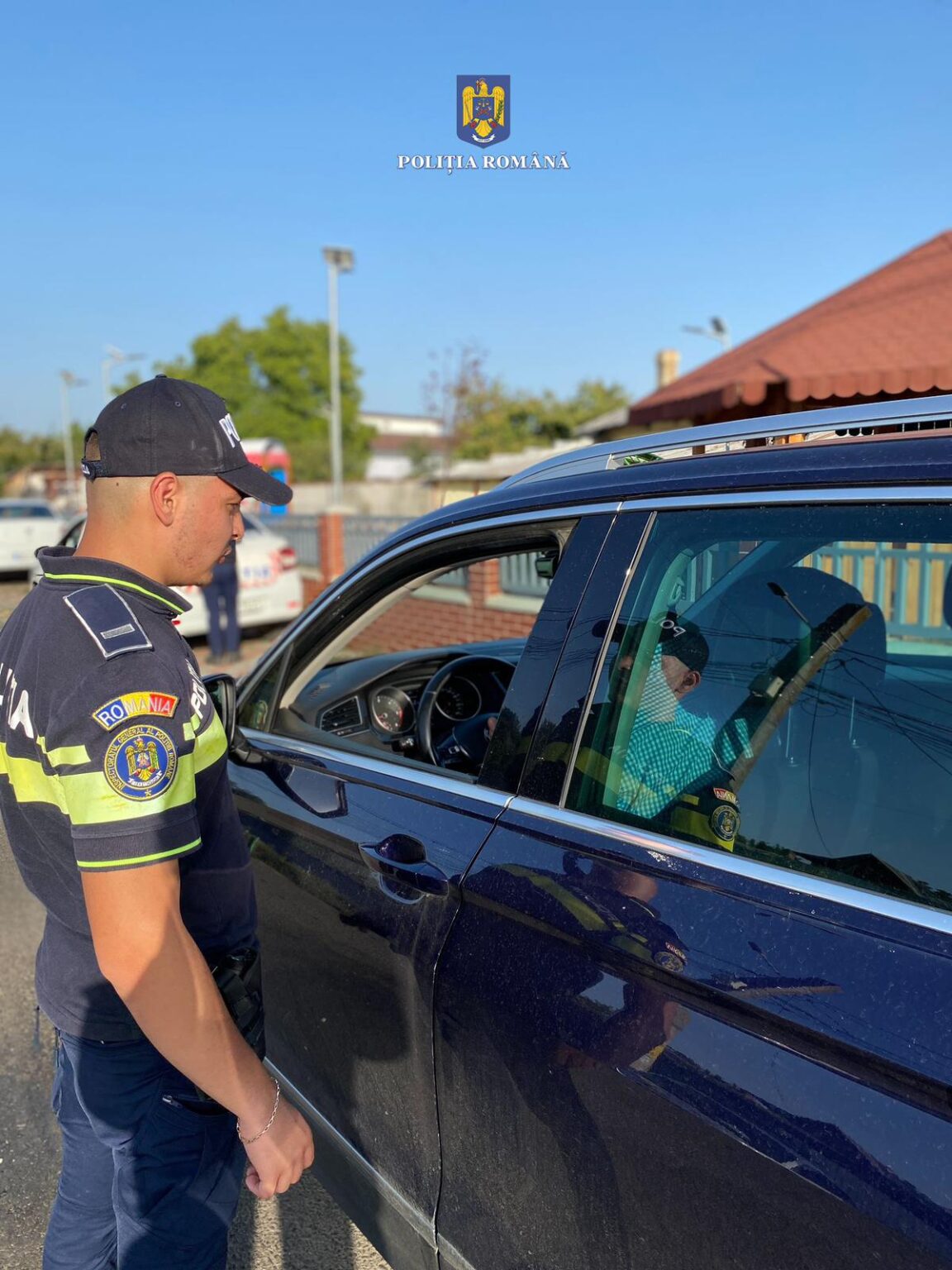 Razii de amploare în tot județul Dâmbovița În ultimele 24 de ore au fost legitimate peste 200 de persoane și controlate 200 de autovehicule.