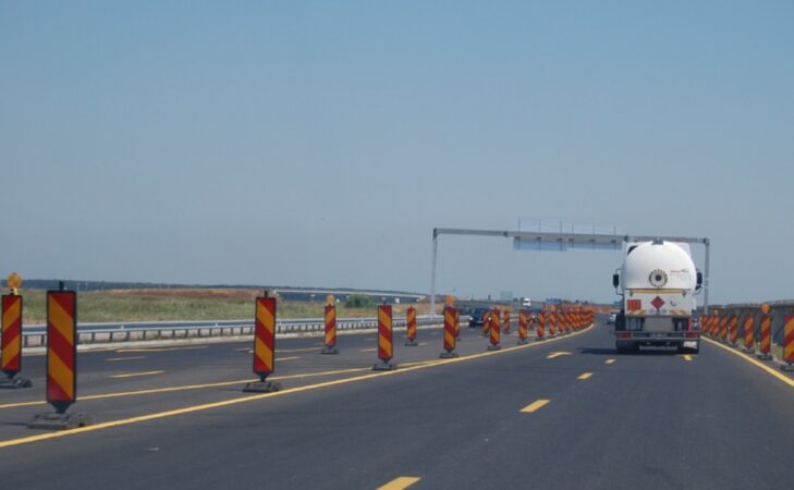 Traficul rutier va fi restricționat pe A3, București – Ploiești, pentru execuția lucrărilor de realizare a Nodului Rutier Dumbrava (conexiunea autostrăzilor A3 și A7), astfel: