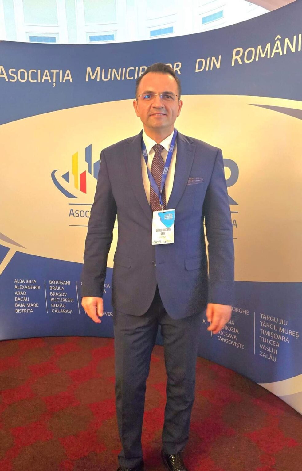 Primarul municipiului Târgoviște, Daniel Cristian Stan a participat  la Adunarea Generală a Asociației Municipiilor din România, un eveniment