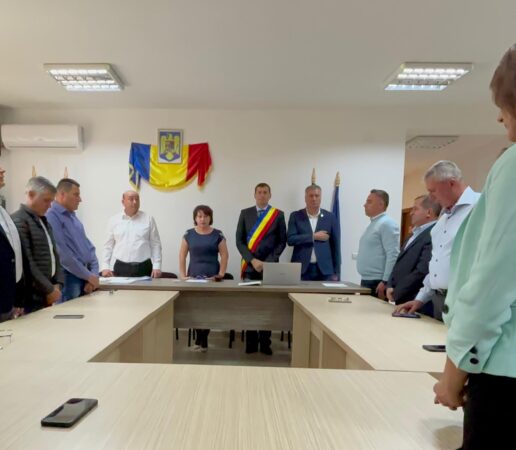 Într-o atmosferă plină de emoție și speranță, în  comuna Malu cu Flori a avut loc  constituirea noului Consiliu Local și depunerea jurământului primarului