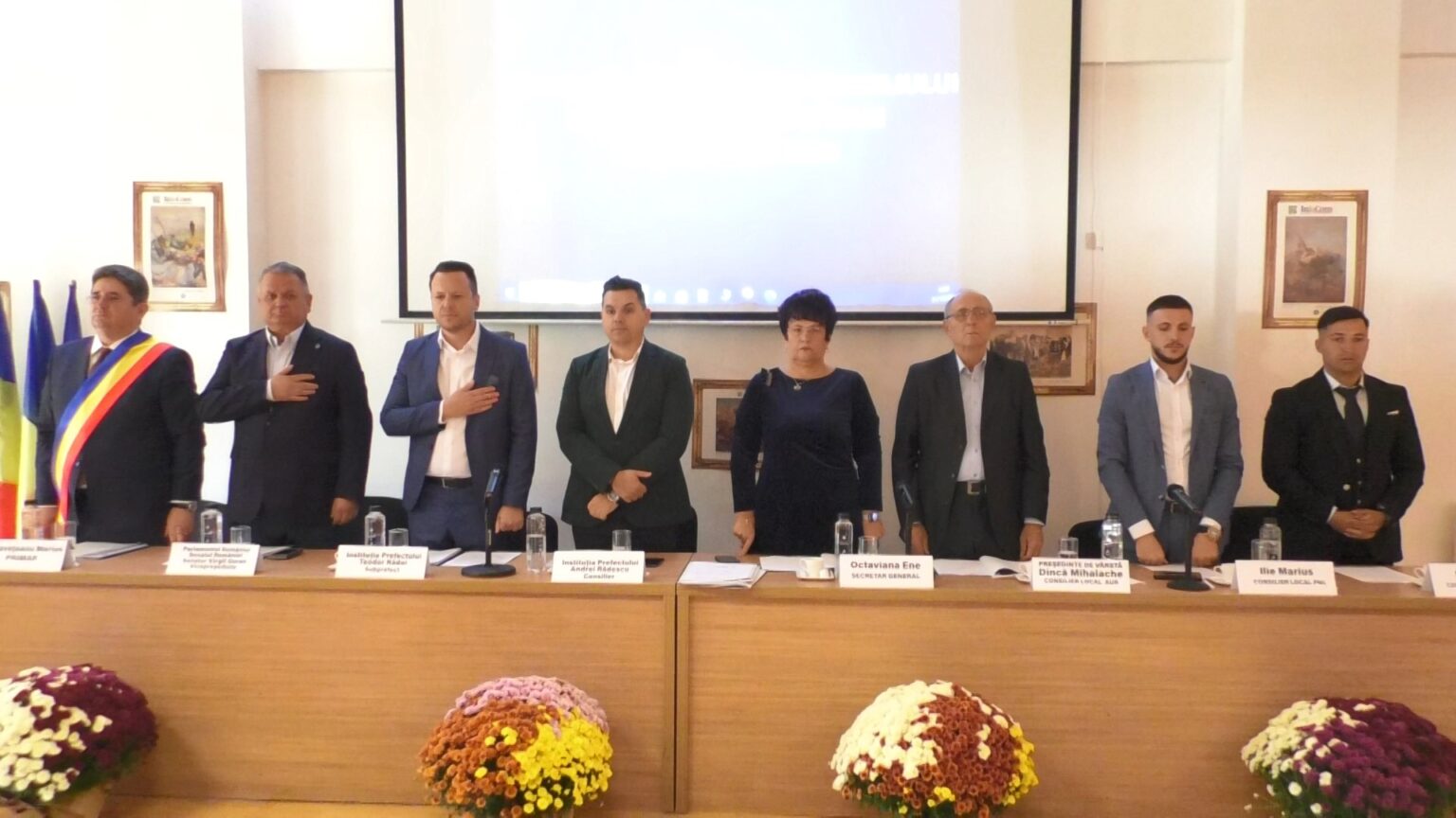 Răcari a marcat un nou  moment semnificativ în istoria sa, prin constituirea noului Consiliu Local și depunerea jurământului de către primarul Marius Caravețeanu