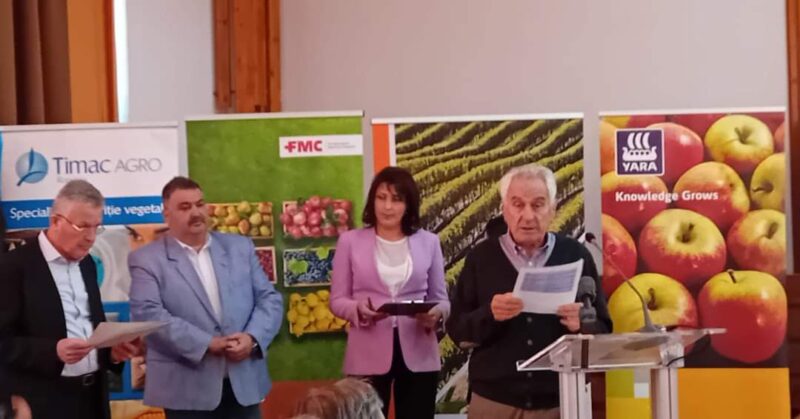 SCDP Voinești – Staţiunea de Cercetare-Dezvoltare pentru Pomicultură Voineşti este un actor important în industria merelor din România