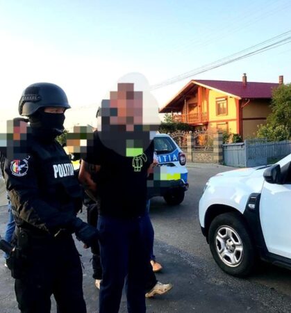 Zilele trecute,  polițiștii din cadrul Secției nr. 4 Poliție Rurală Dragomirești au fost sesizați prin SNUAU 112 de către un bărbat