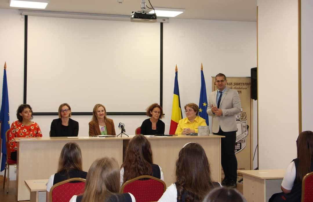 Într-un cadru plin de entuziasm și dedicare, elevii de liceu cu profil pedagogic au participat la concursul „Pedagogia