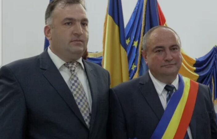 Luna octombrie aduce vești îmbucurătoare pentru locuitorii comunei Voinești, administrația locală  condusă de primarul Gabriel Dănuț Sandu